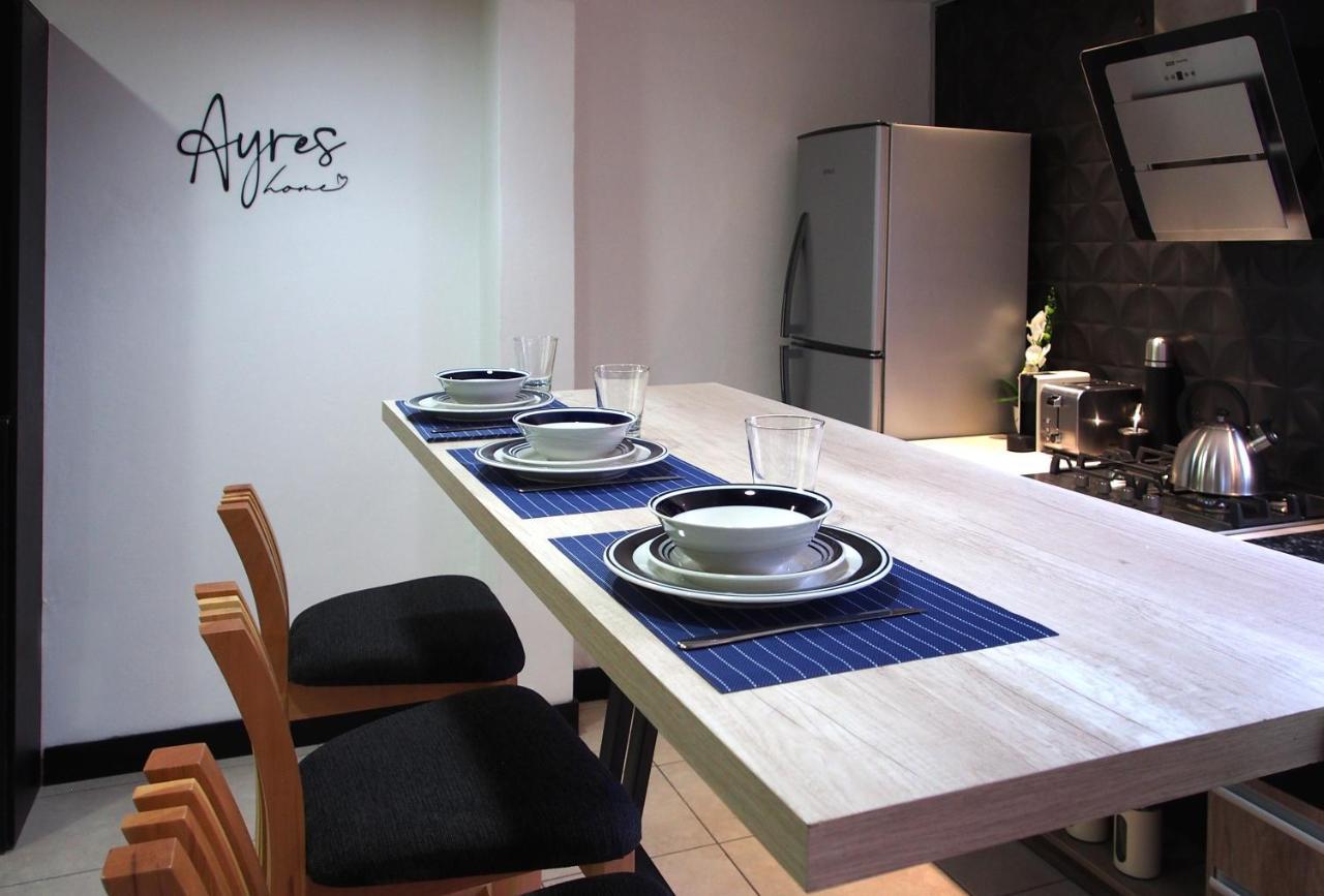 Ayres Home Vip Moderno Solo Adultos Centrico Mendoza Eksteriør billede
