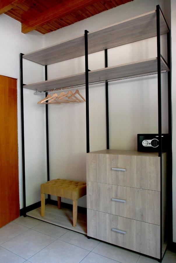 Ayres Home Vip Moderno Solo Adultos Centrico Mendoza Eksteriør billede
